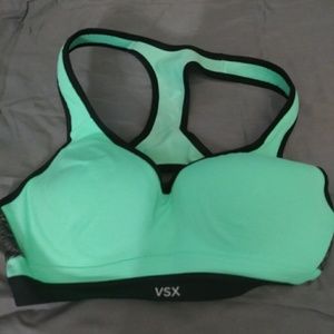 Victoria's Secret VSX Sport Bra